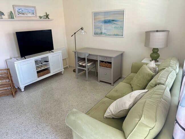 Foto del edificio - 8522 N. Atlantic Ave #60, Cape Canaveral, ...