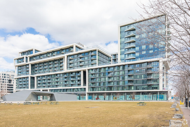 Photo du bâtiment - Bayside Village