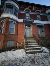 Building Photo - 1 Russell Pl