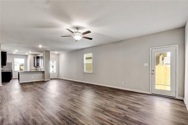 Building Photo - 309 Mount Vernon Way