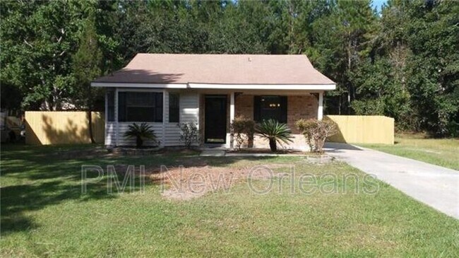 Building Photo - 200 Timber Ridge Dr