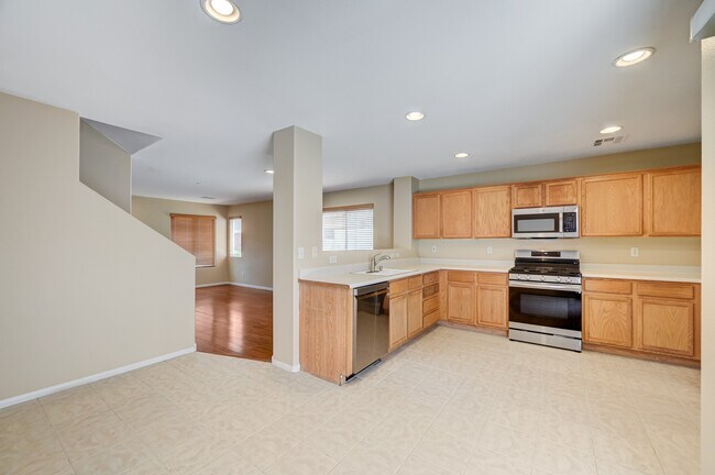 Building Photo - 10294 Keystone Pastures St