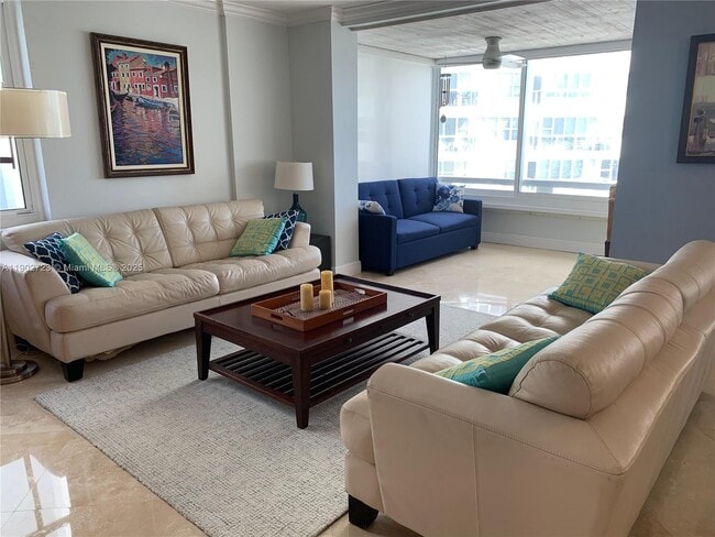 Foto del edificio - 3600 Galt Ocean Dr