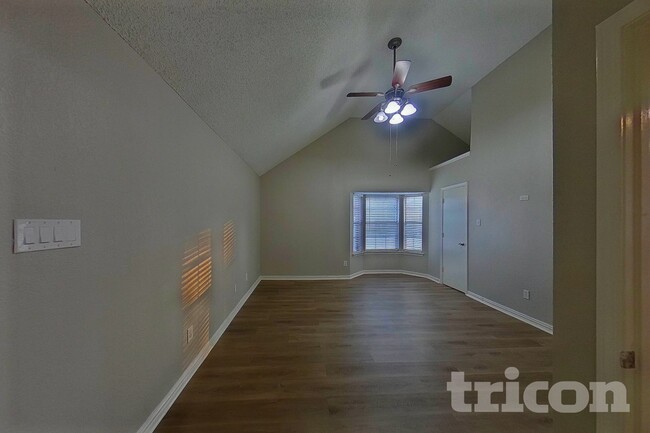 Foto del edificio - 2116 Stein Way