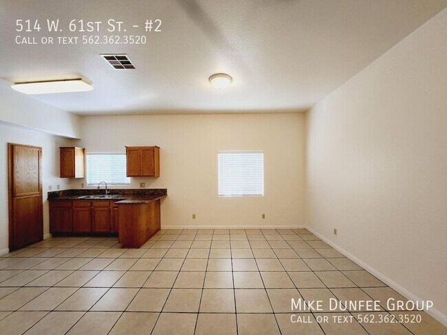 Foto del edificio - 514 W 61st St