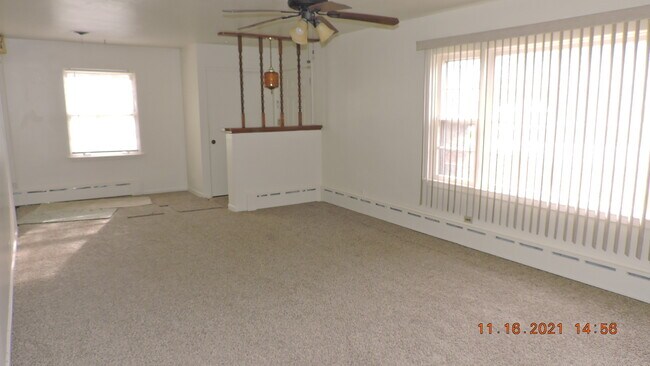 Foto del edificio - 37791 N De Woody Rd