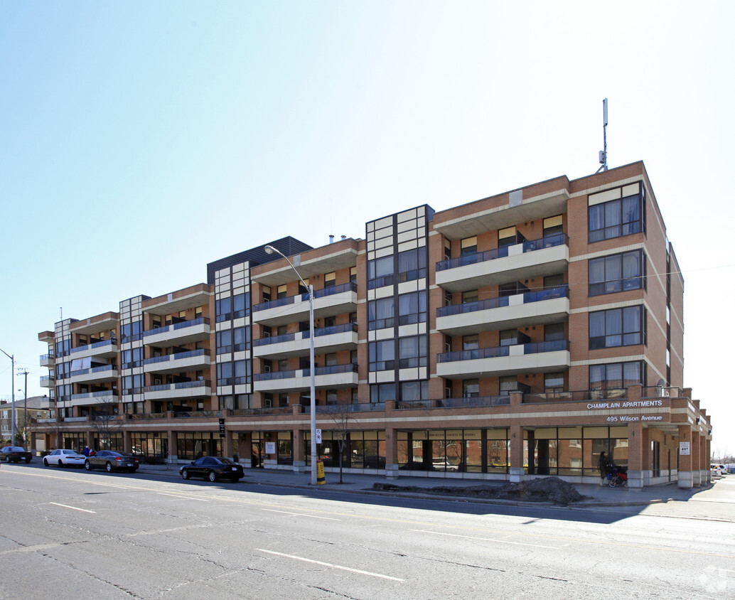 Building Photo - Champlain Place