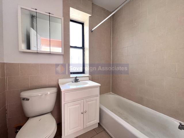 Foto del edificio - 1 bedroom in New York NY 10033