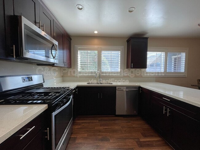 Building Photo - 4774 Mt Cresti Dr