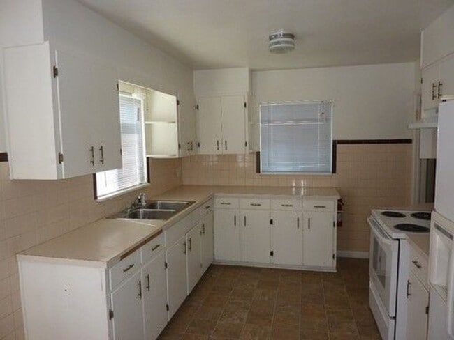 Photo - Charming 2 Bedroom in Old Westminster House