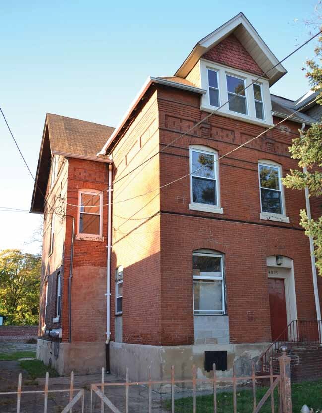 Foto principal - 4813-4815 Chester Ave