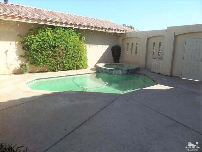 Building Photo - 78950 Galaxy Dr