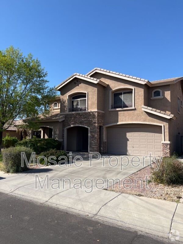 Building Photo - 3938 E Remington Dr