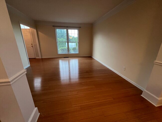 Building Photo - 125 Mountain Laurel Way