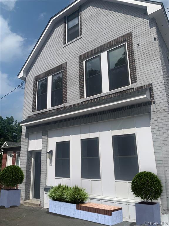 Primary Photo - 753 Rte 9W
