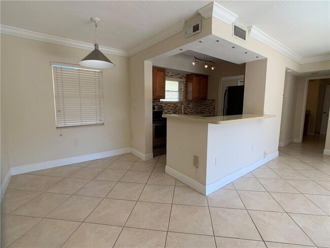 Building Photo - 8601 SW 94th St