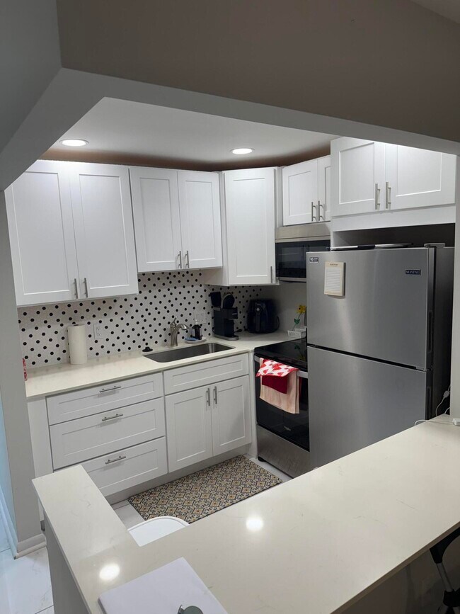Foto del edificio - 373 Durham Cir
