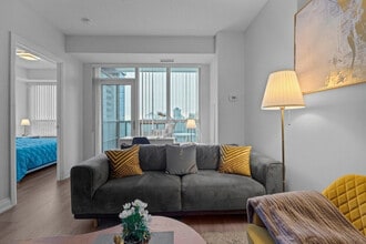 Building Photo - 33 Sheppard Ave E