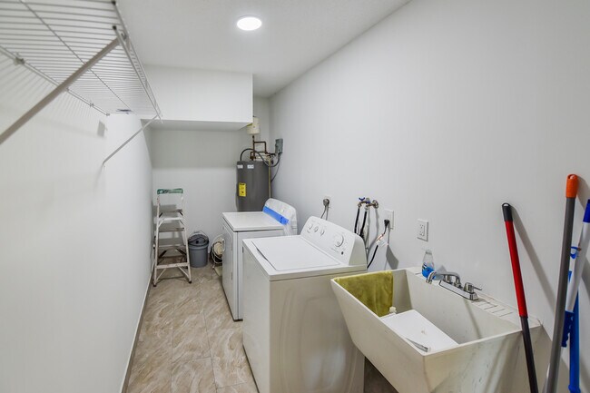 Foto del edificio - 1168 SE Clifton Ln