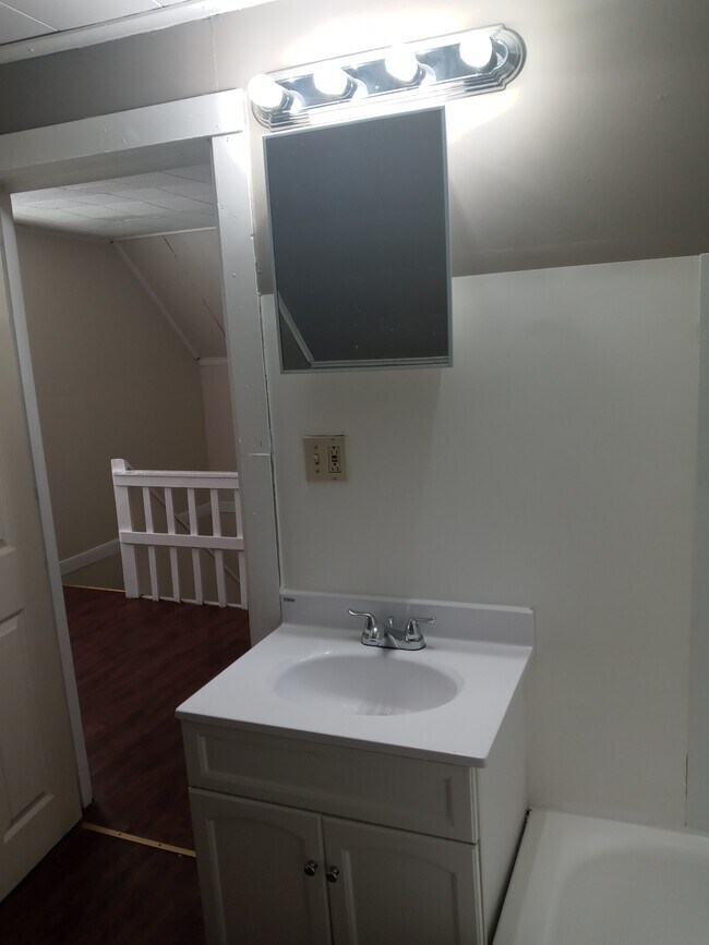 589 Sherman St, Buffalo, NY 14211 House Rental in Buffalo, NY