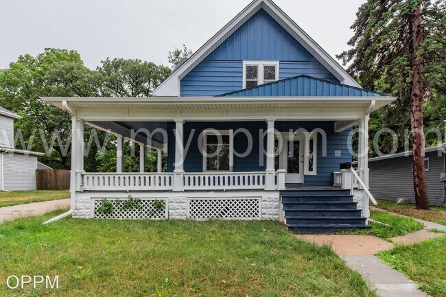 Building Photo - 3 br, 1.5 bath House - 840 Grace St