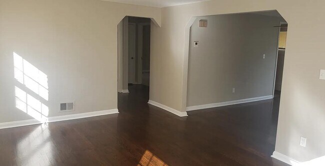 Foto del edificio - 1641 Pasadena Ave