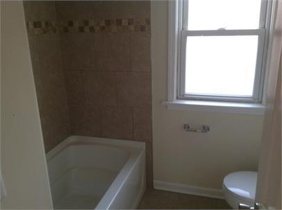 Foto del edificio - 524 W 127th Pl