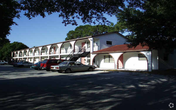 Foto del edificio - 78th Avenue Apartments