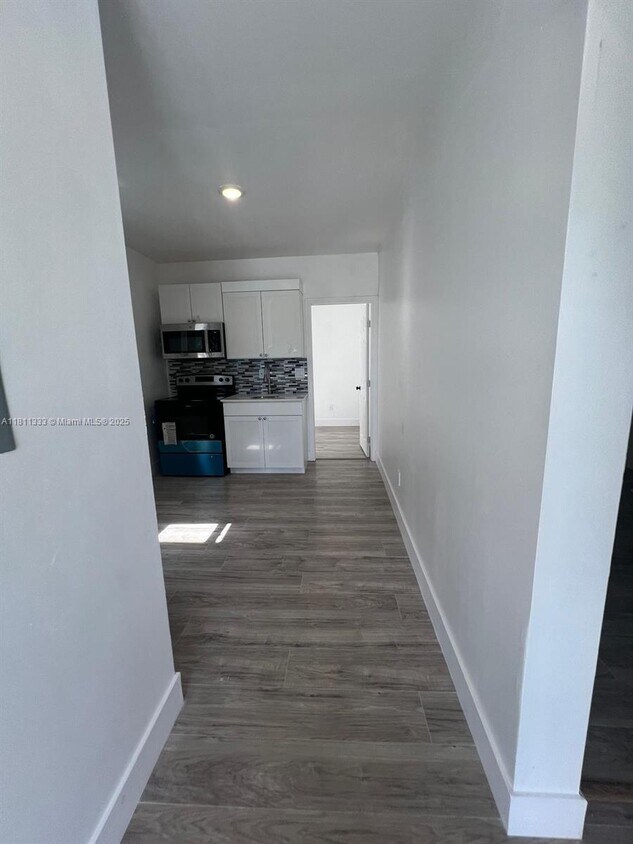 Foto principal - 2 SW 6th Ave