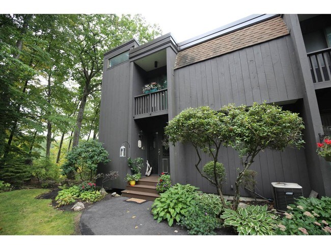 Building Photo - 833 Weirs Blvd