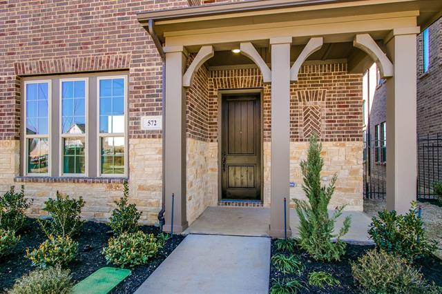 Building Photo - 572 Courtyard Ln
