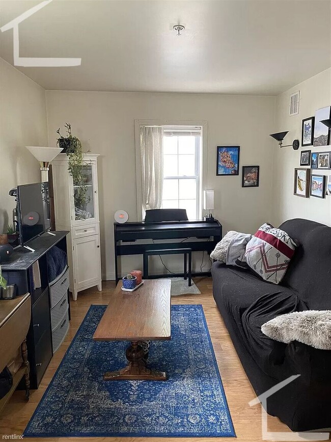Building Photo - Great Value 4-bed/4 bath in Allston w/ New...
