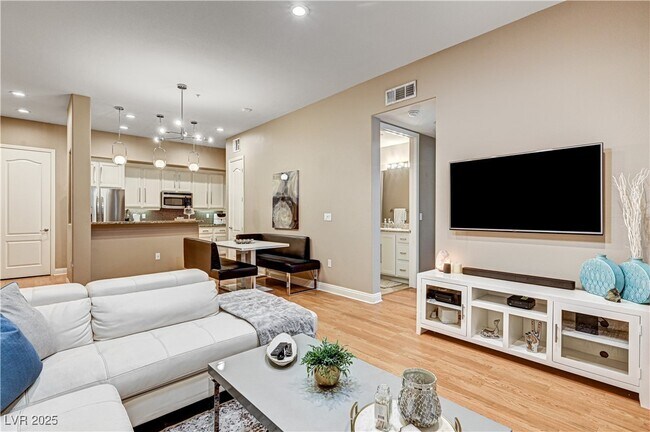 Foto del edificio - 56 E Serene Ave