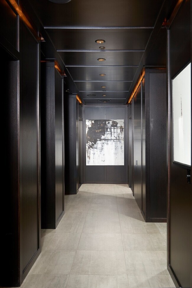 Foto del edificio - 333 W Hubbard St