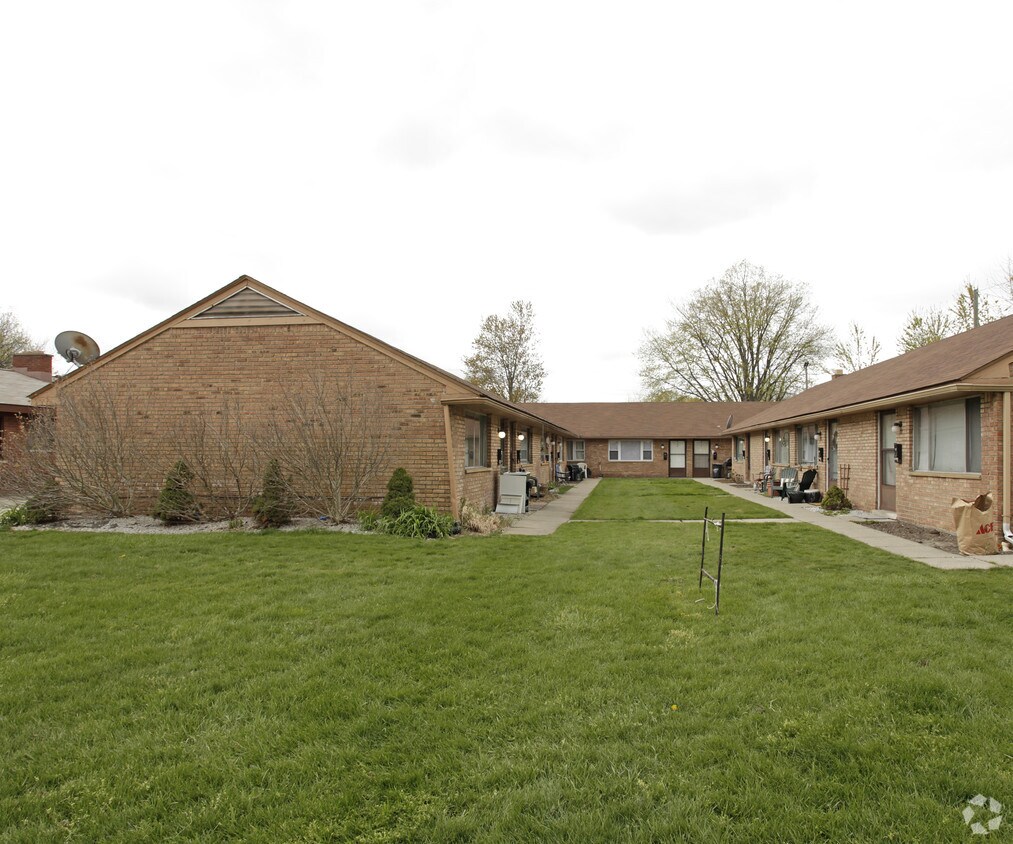 Primary Photo - 4005 Devon Rd