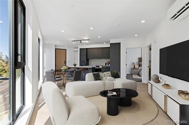 Foto principal - 1601 Park Ave