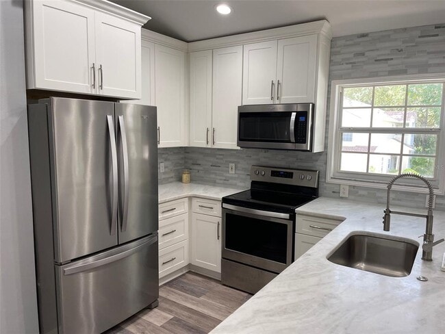 Building Photo - 6412 Rosefinch Ct