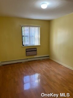 Foto del edificio - 82-30 Parsons Blvd