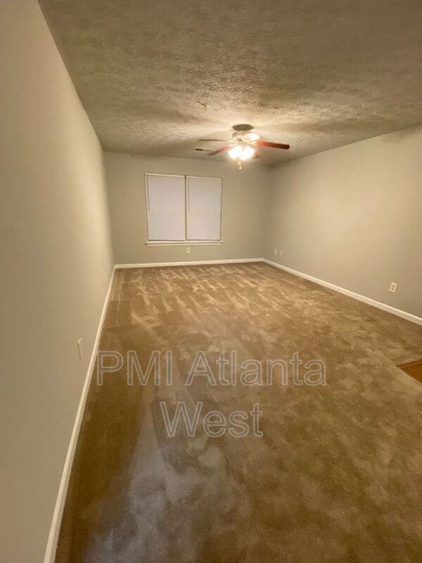 Building Photo - 4203 Fairington Club Dr
