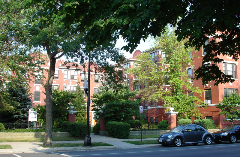 Primary Photo - 4614 N Damen Ave