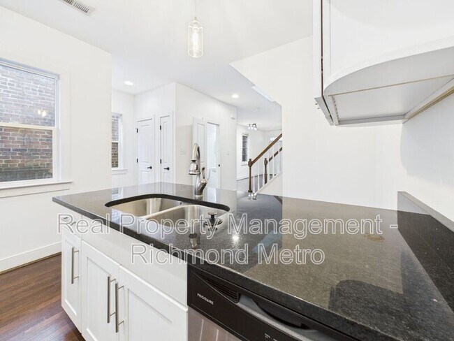 Foto del edificio - 2617 1/2 West Main Street