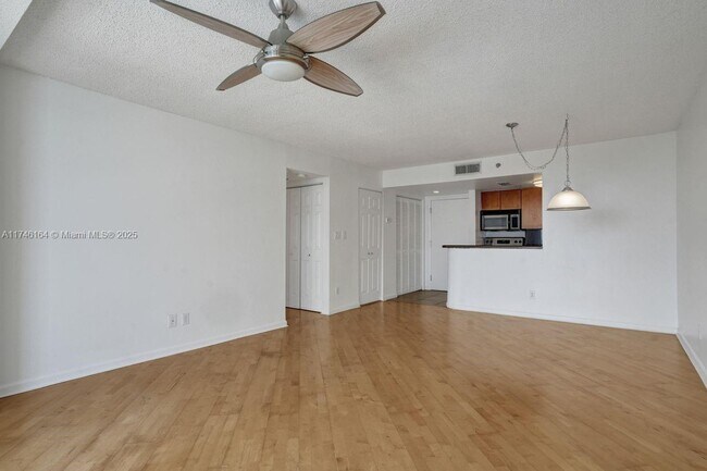 Foto del edificio - 770 Claughton Island Dr