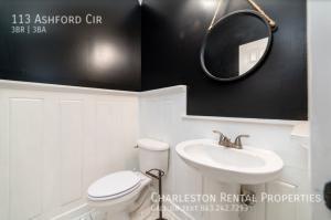 Foto del edificio - 113 Ashford Cir