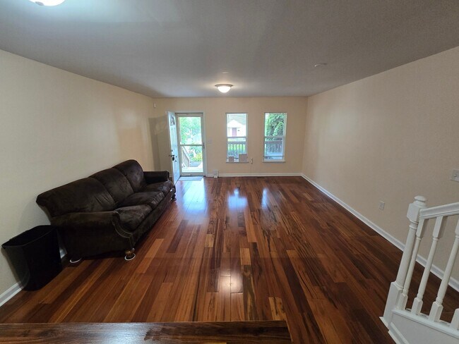 Building Photo - 1404 N 30th St