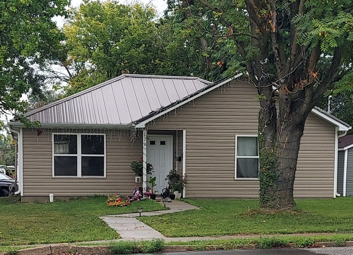 Foto principal - 522 W Breckenridge St