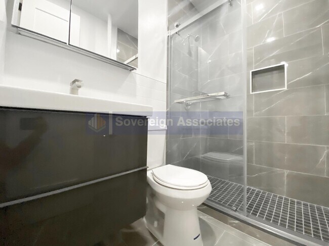 Foto del edificio - 3620 Broadway