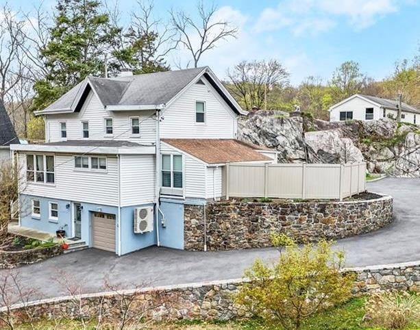 Primary Photo - 49 Spring Valley Rd