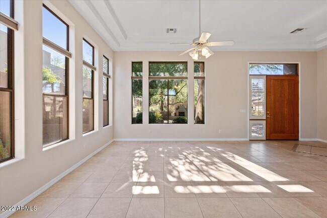 Building Photo - 7622 E Shooting Star Way