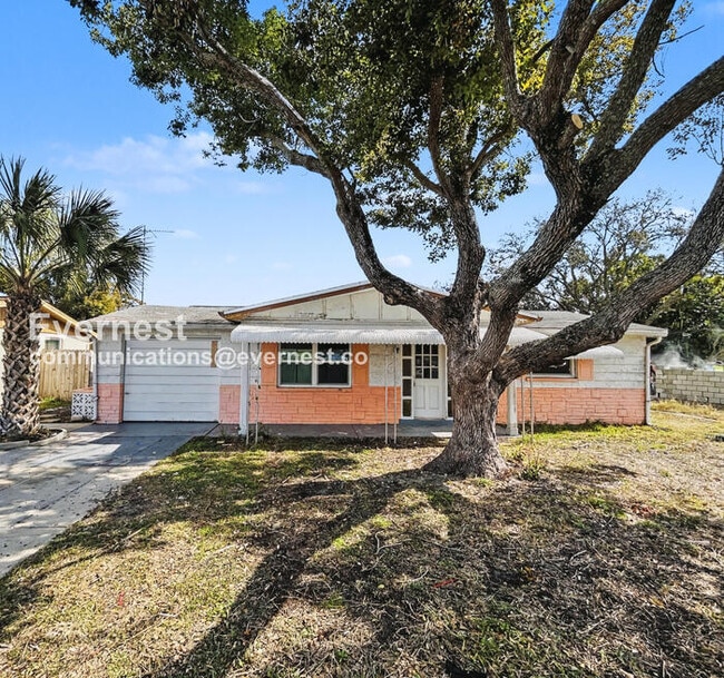 Building Photo - 2412 Arcadia Rd