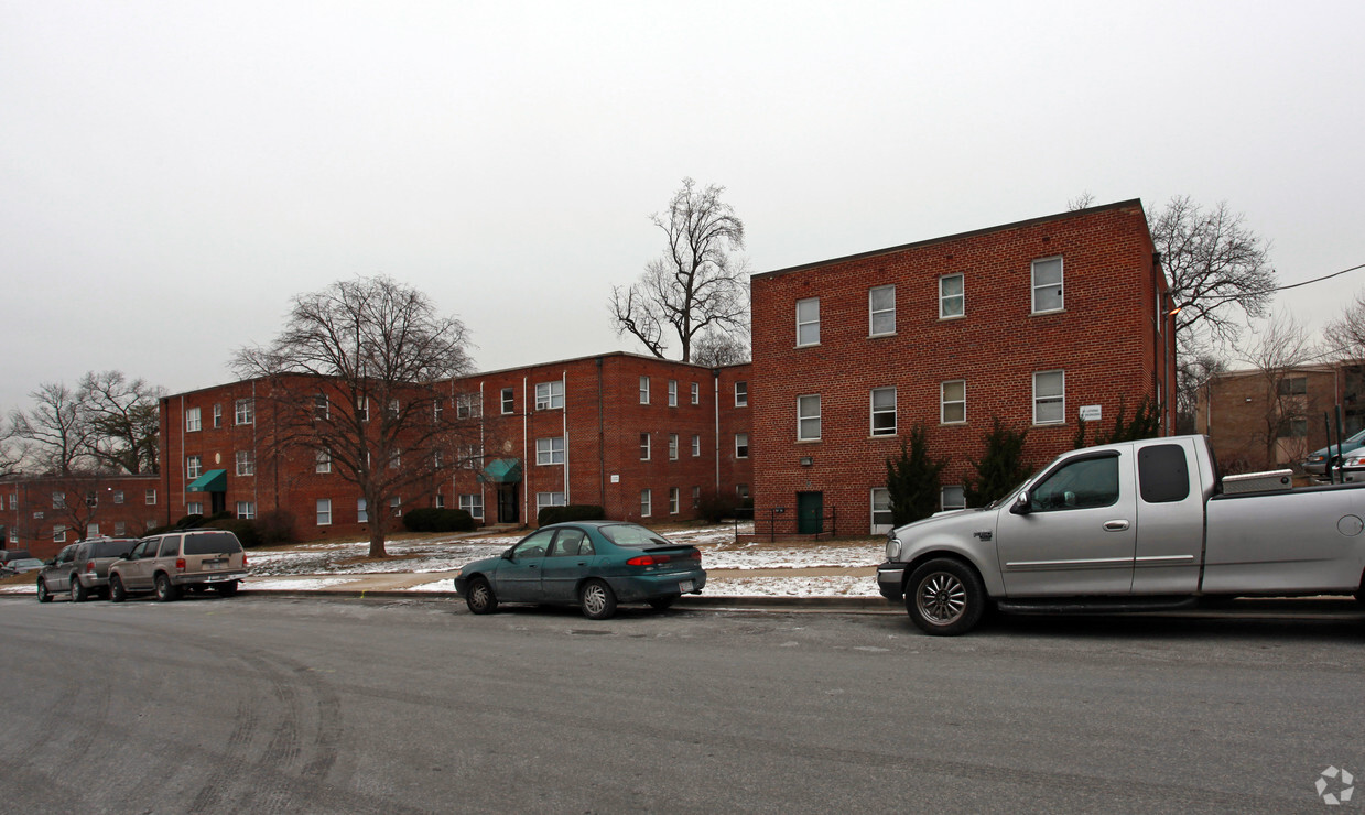 Building Photo - Terrace Green